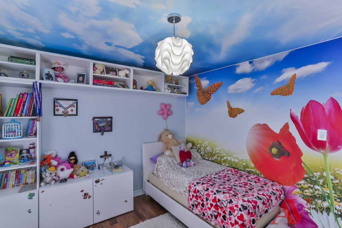 תקרה מתוחה שמיים