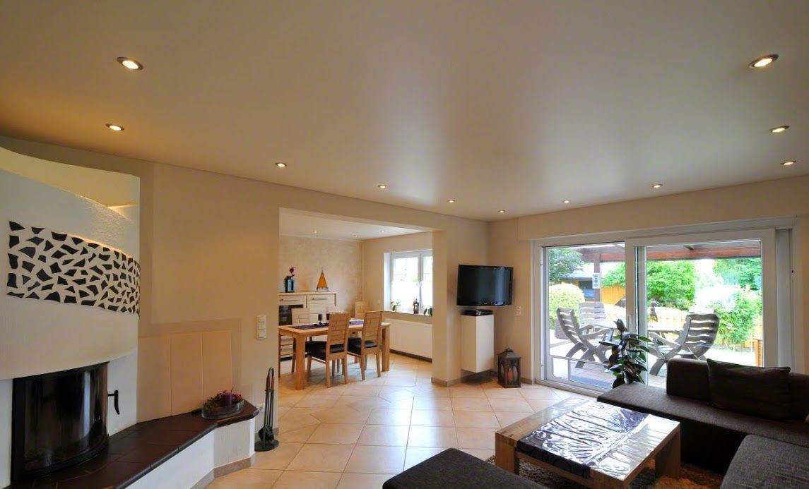 תקרה מתוחה בגימור פנינה\סאטן