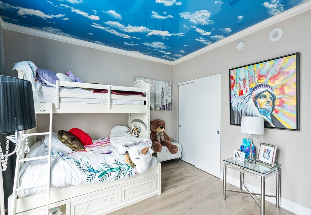 Потолок натянутое небо