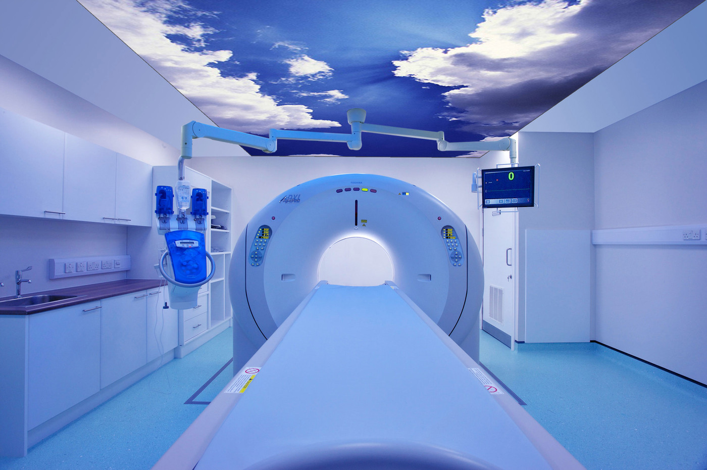 תקרה מתוחה שמיים