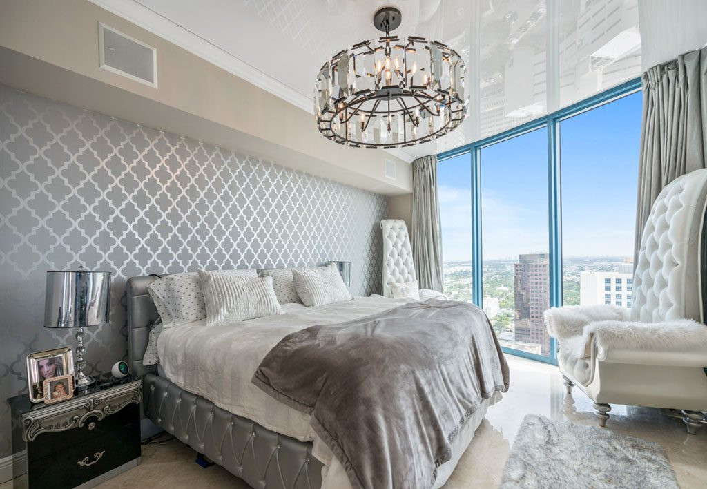 Натяжной потолок