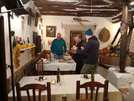 Salimos en la tele - Aqui la Tierra - Alqueria de los lentos