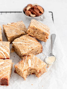 White Chocolate and Pecan Blondies