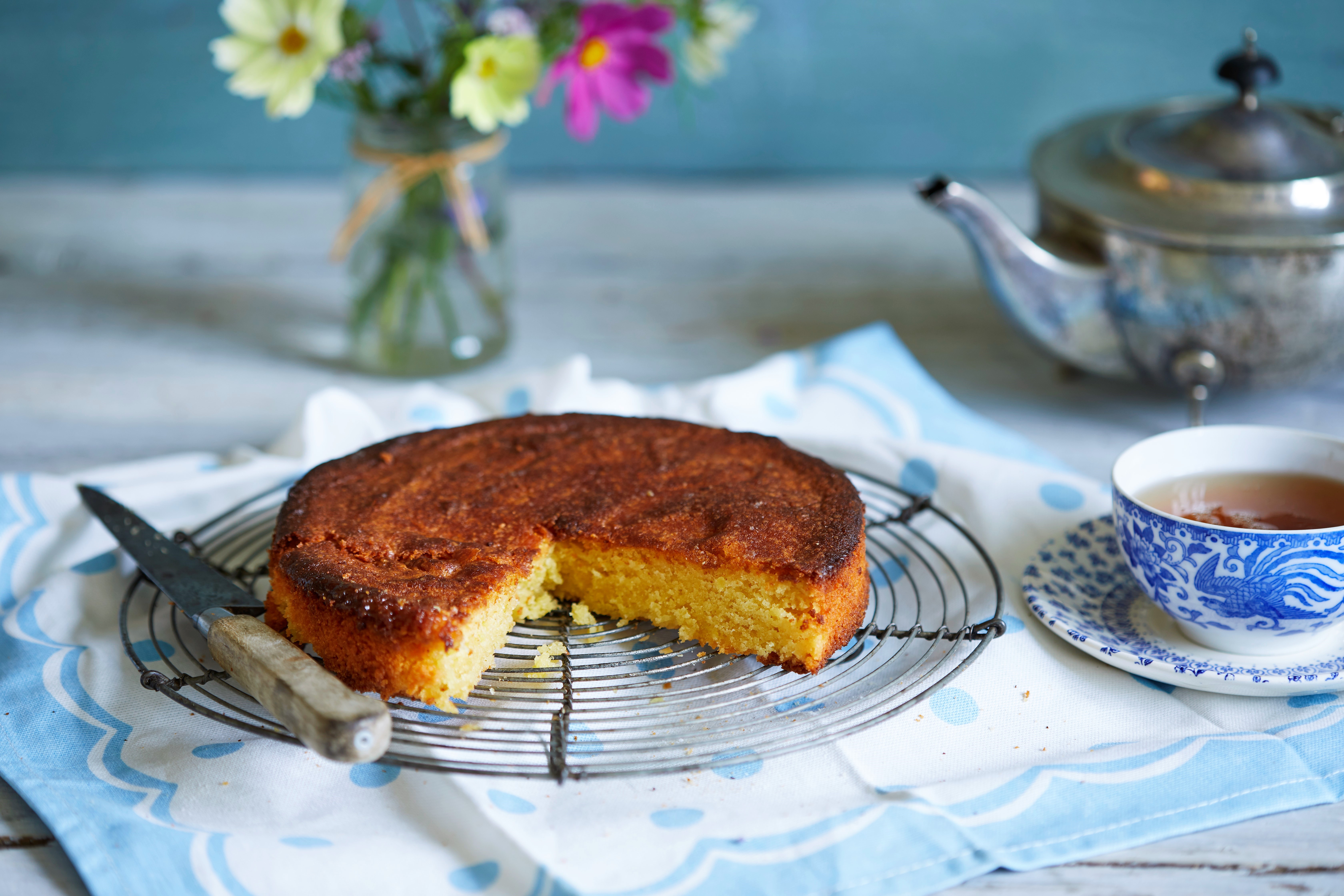 Lemon, Polenta and Almond Cake