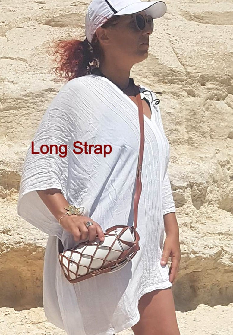 Thumbnail: lady wearing Frankgreen crossbody bag