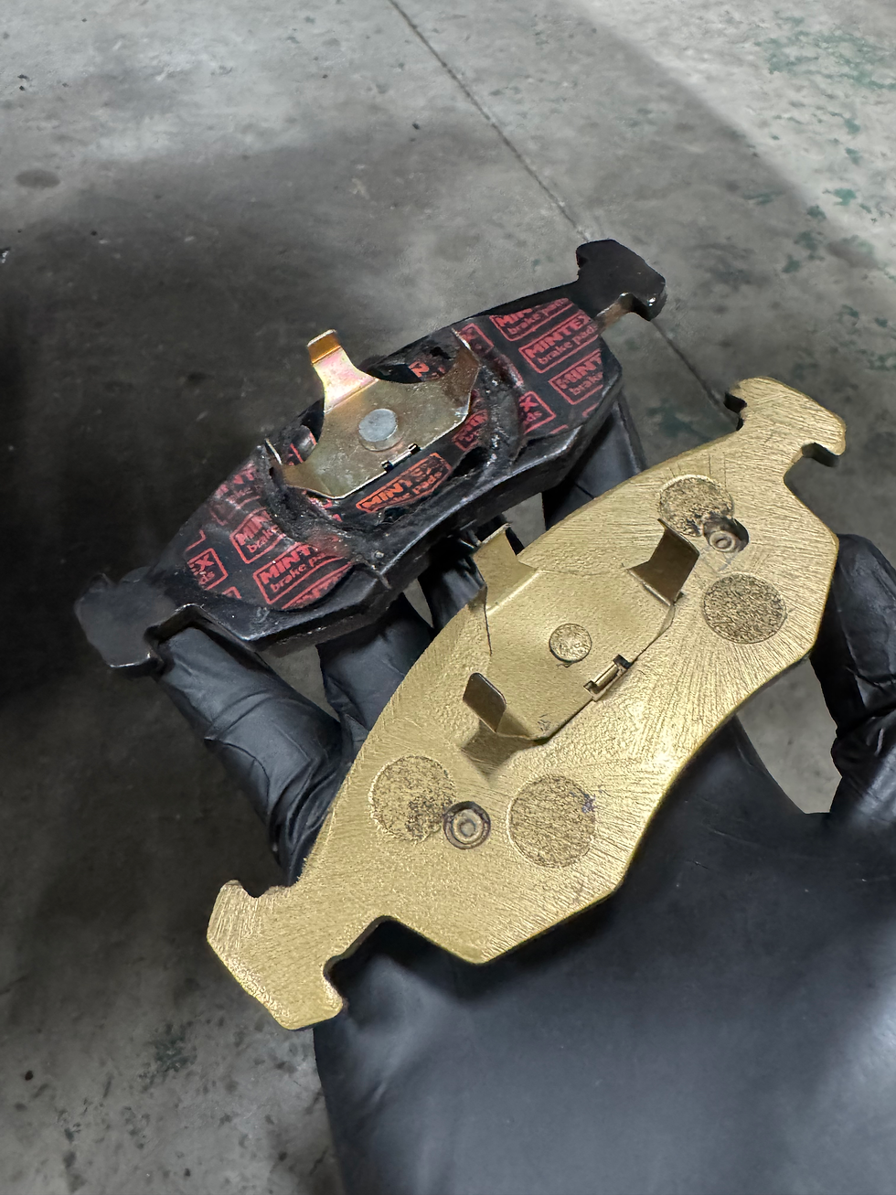 Thumbnail: Golden Standard™️ Merkur XR4TI FRONT Race Pads