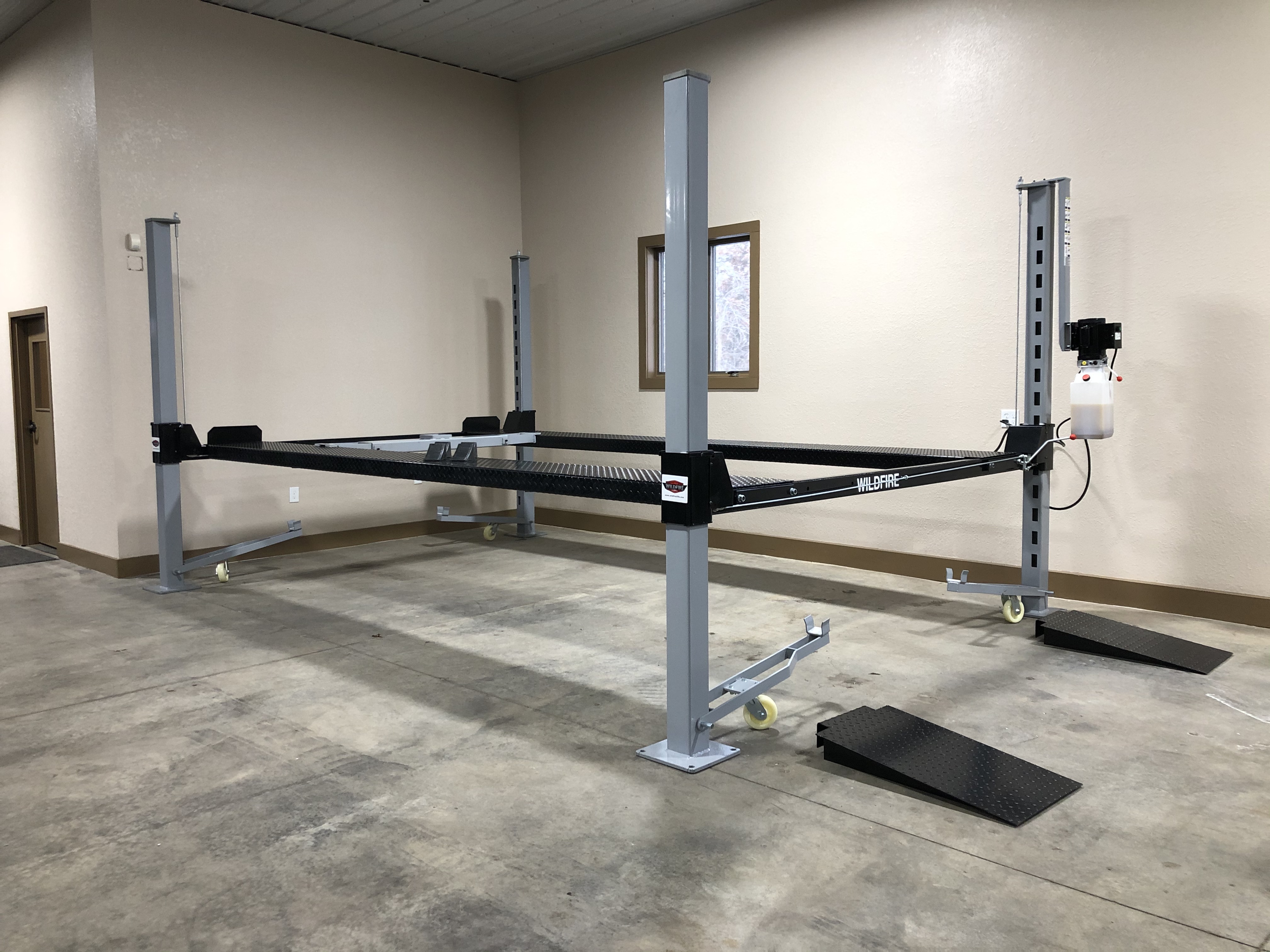 4 Post Trailer Lift wildfirelifts