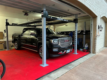 Sierra Denali and Porsche Wildfire Lifts.jpg