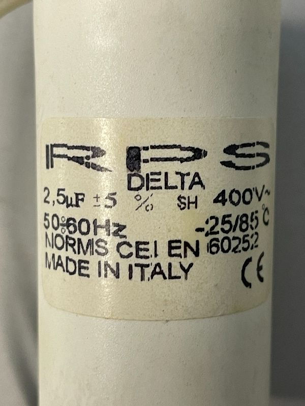 Thumbnail: CAPACITOR 2.5UF 50/60HZ 400V