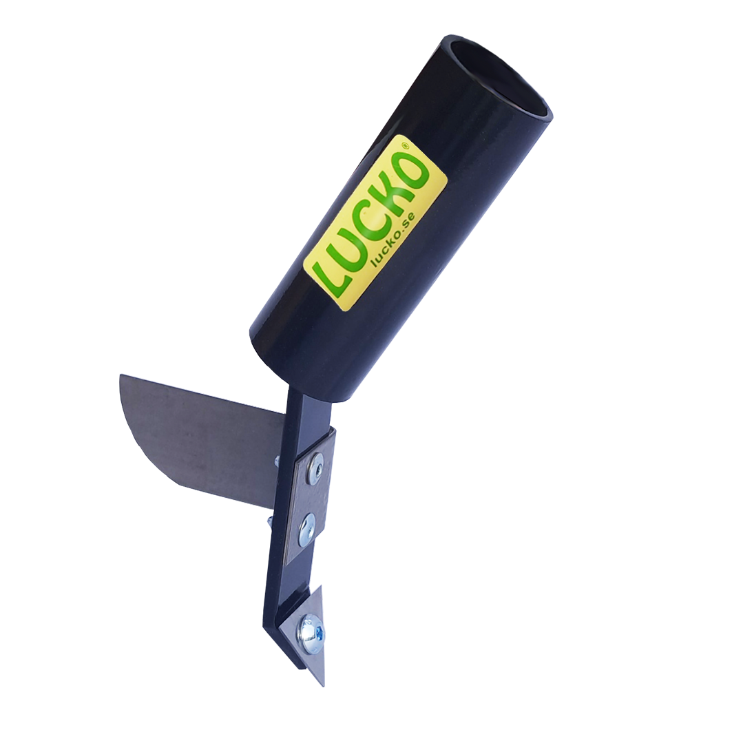 Ein Fugenkratzer, ideal zur Reinigung von Fugen zwischen Pflastersteinen, vor weißem Hintergrund.