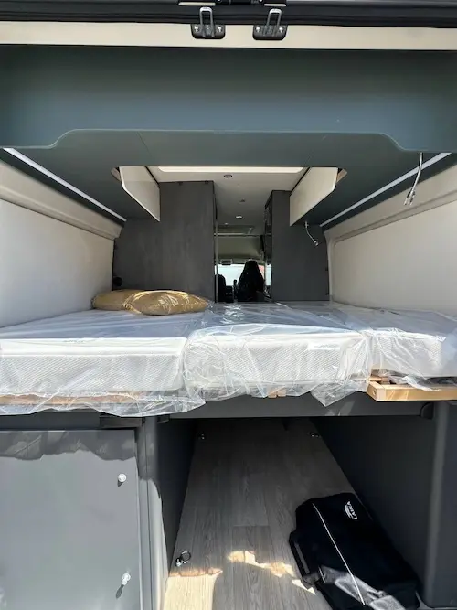 laika kosmo van 600 interni