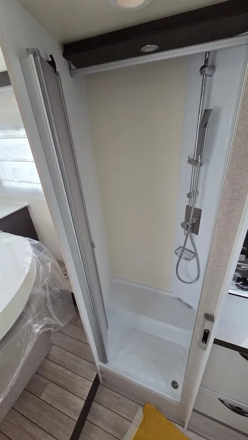 Frigorifero integrato McLouis MC4 379