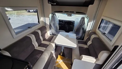 semintegrale compatto 6.39 m pronta consegna