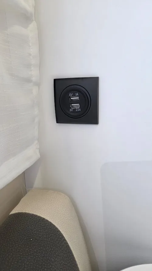 presa multimediale camper