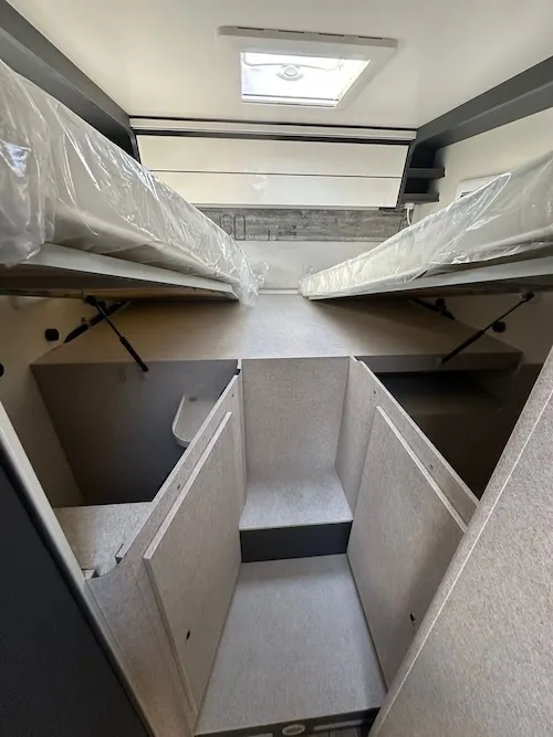 Camper McLouis Slim 339 disponibile in pronta consegna