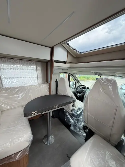 Semintegrale Laika Ecovip L3009 Titanio pronta consegna roma