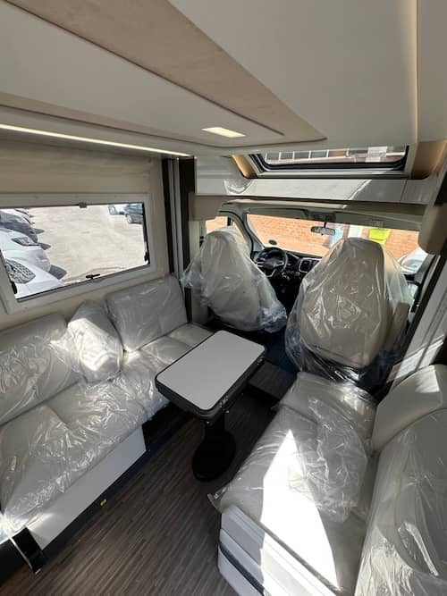 Interni Mobilvetta Kea Kompakt 55 nuovi in pronta consegna