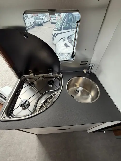 Laika Ecovip L3009 Titanio semintegrale dettaglio piano cottura