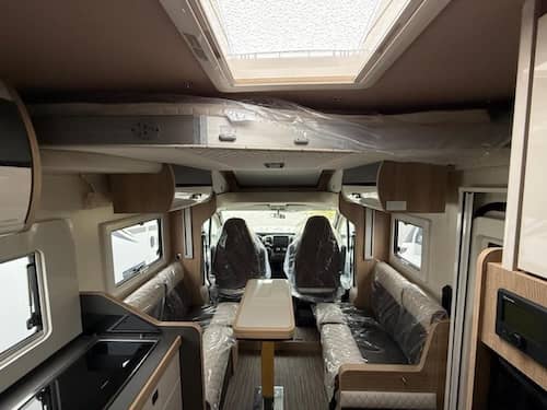 Concessionaria Mobilvetta Roma: Tiberi Camper offre Mobilvetta Kea P90 nuovo con finanziamenti a tasso agevolato