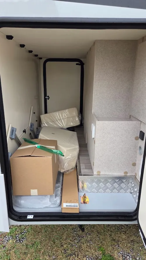 garage camper compatto