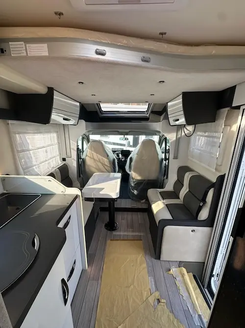 Mc Louis Mc4 381 Fiat ideale per coppie e famiglie