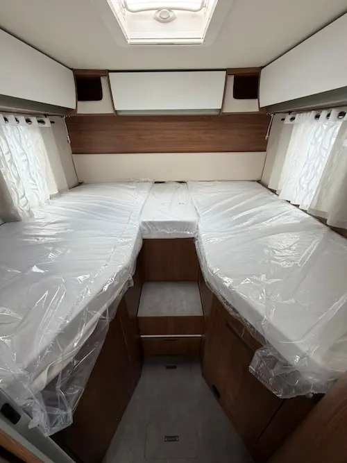 Laika Ecovip L3009 Titanio semintegrale con letti gemelli