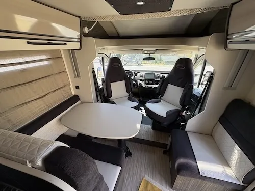 mc4-873-2026-dinette-face-to-face