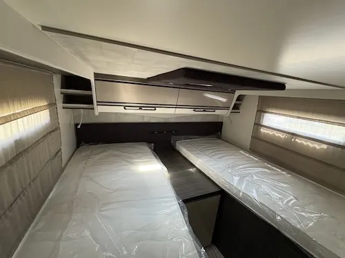 Letti gemelli posteriori McLouis MC4 873 2026