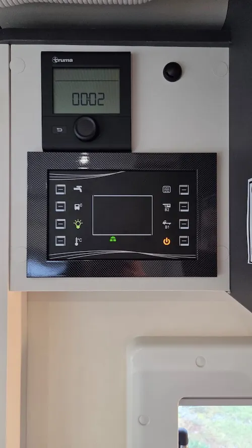 pannello comandi camper