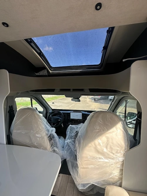 Display SYNC 4 da 12” con Apple CarPlay – Ford Transit MC4 365