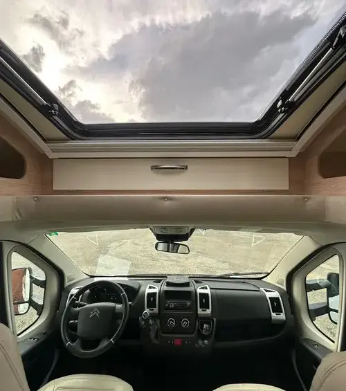 Quattro posti omologati semintegrale usato Siena 330