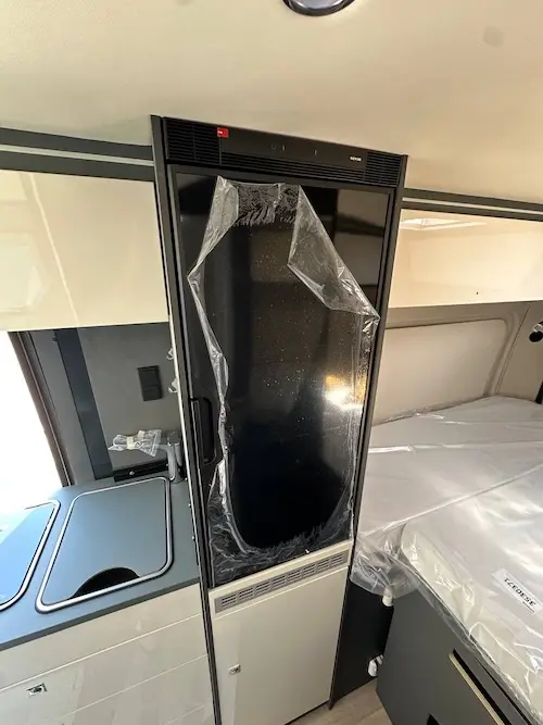camper van 6 metri