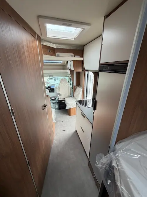 Laika Ecovip L3009 Titanio semintegrale interni luminosi