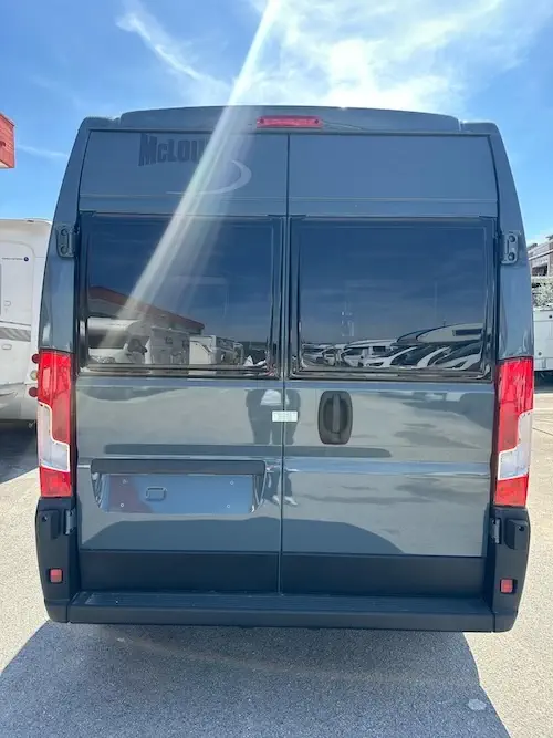 Vendita camper roma con interni visibili in dettaglio
