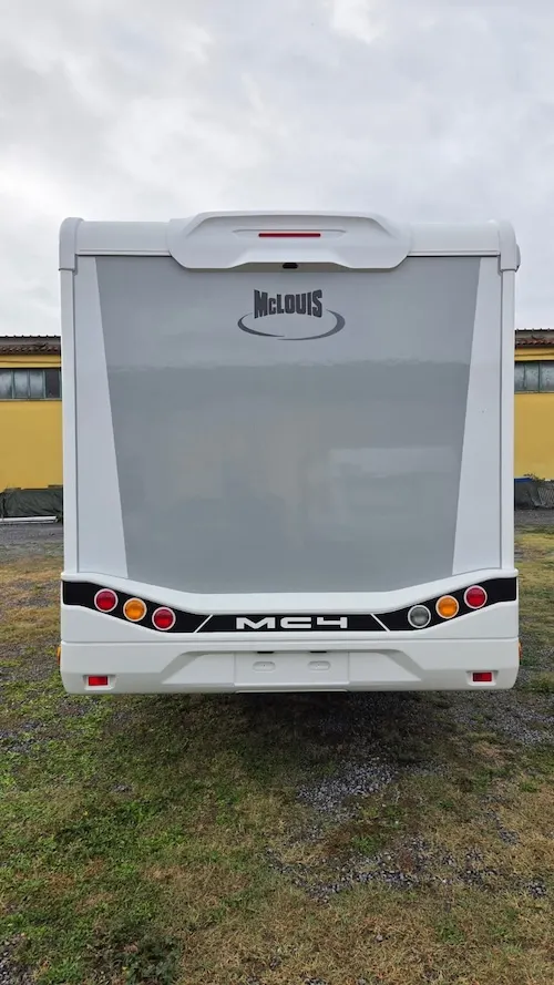 Retro del camper semintegrale McLouis MC4 379 in vendita roma
