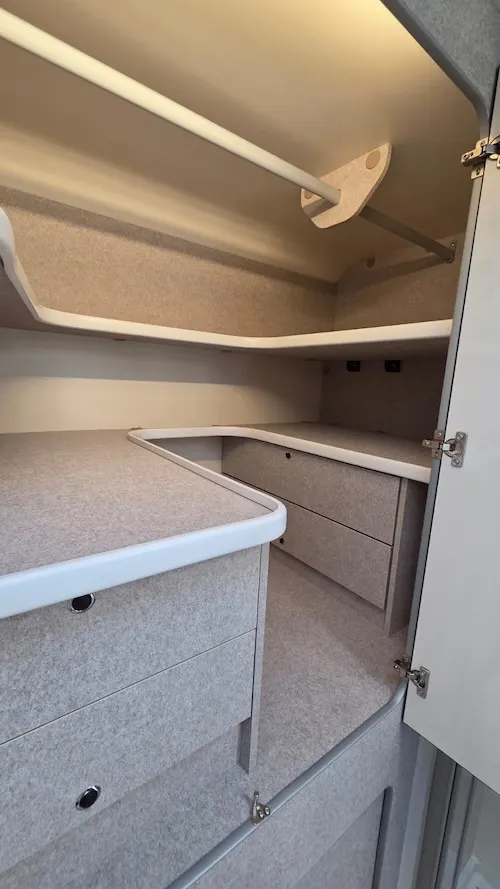 camper moderno e maneggevole