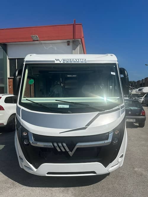 Occasione Camper Mobilvetta Kea I86 vista esterna