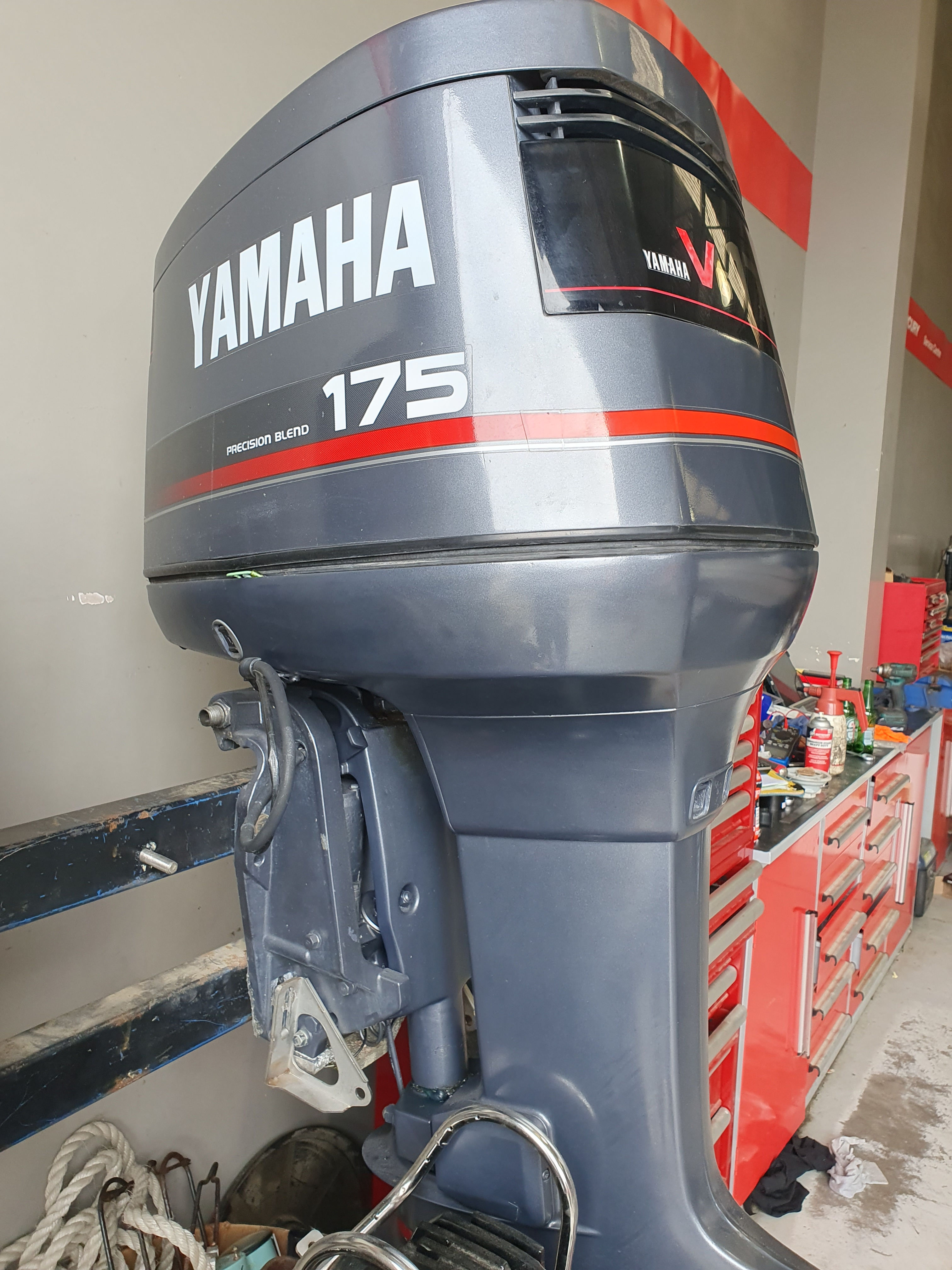 Yamaha 175 V6 2 Stroke