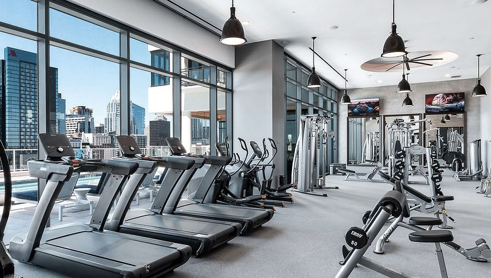 ห้องฟิตเนสที่สวยงาม Intenzafitness