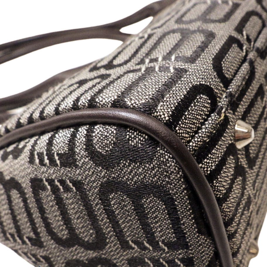 Balenciaga BB Vintage Top Handle Bag aus Canvas mit BB-Monogramm Details