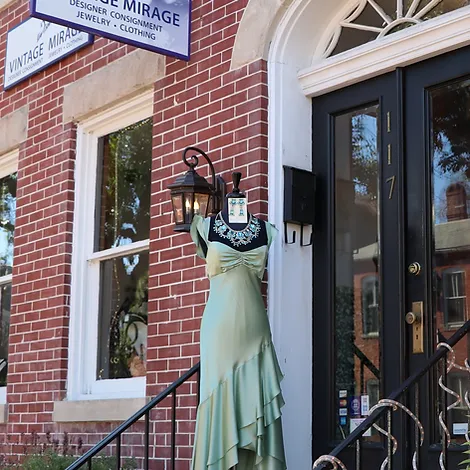 Vintage Clothing Vintage Mirage United States