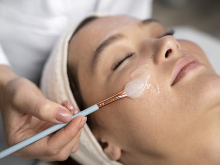 What Is a Glycolic Peel and How Does It Benefit the Skin?