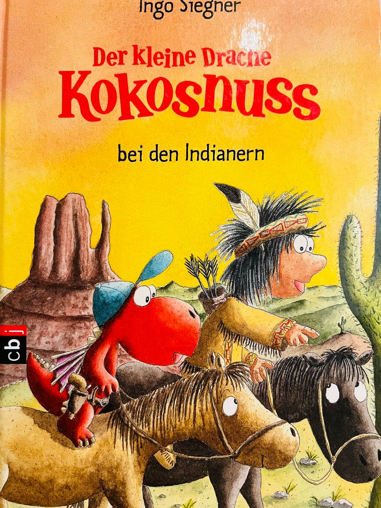 Miniaturbild: Verschiedene Bände Drache Kokosnuss