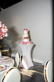 Wedding reception cake with flowers