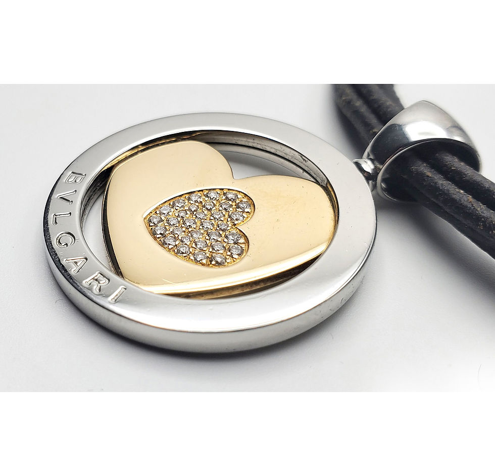 Thumbnail: Bvlgari Tondo Heart Diamond 18K Gold Necklace