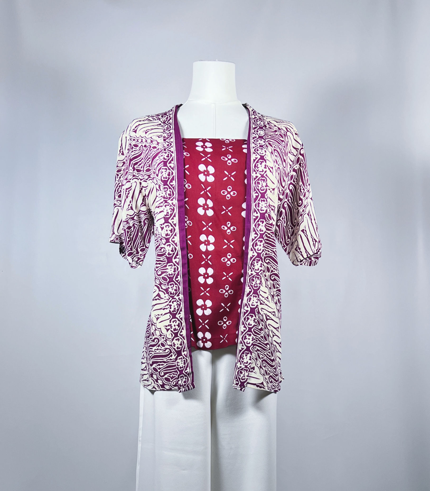 Lada Short Kebaya