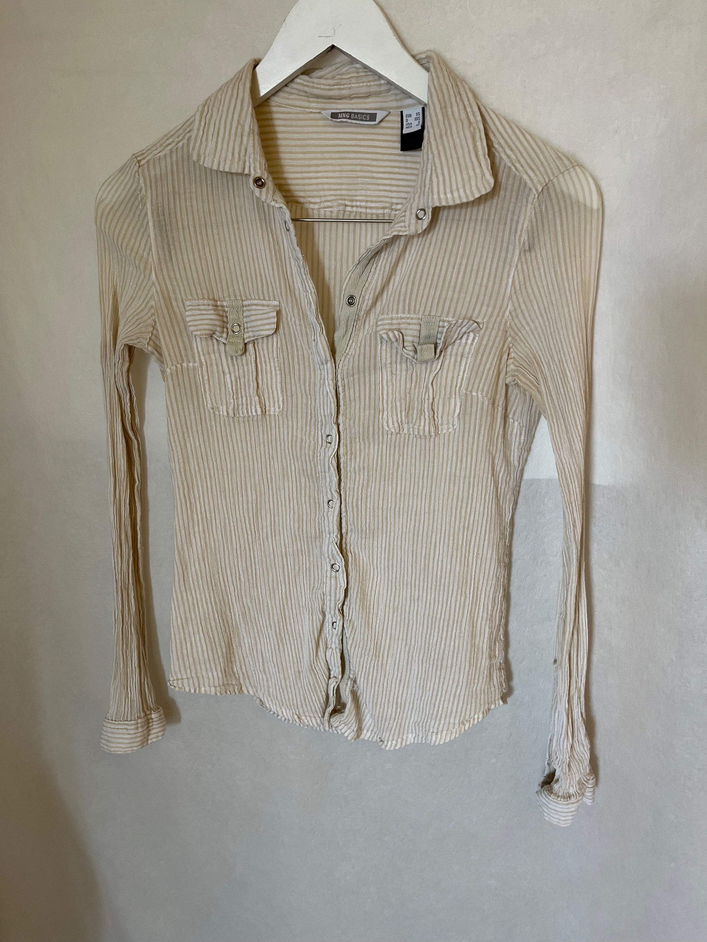 חולצת פסים צמודה xs 