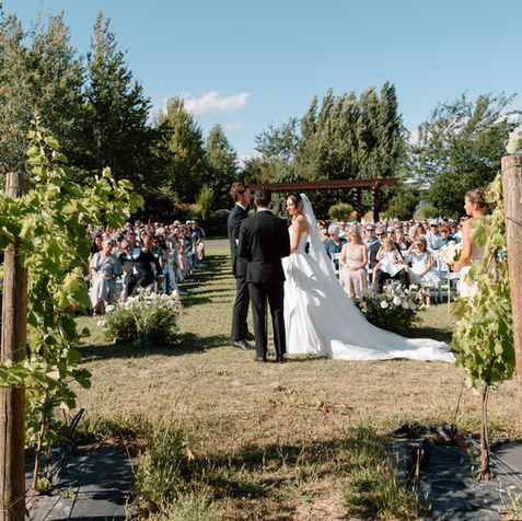 Top wedding venue in yakima, doodlevines winery and event center