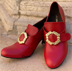 YULSCD04 - Scarpe