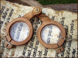 OCCHIALI IN LEGNO